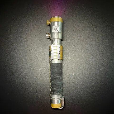 Ka’ Jarren Lightsaber