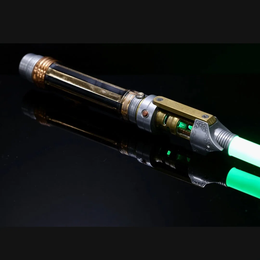 Starfall Davinium Ardeco Lightsaber